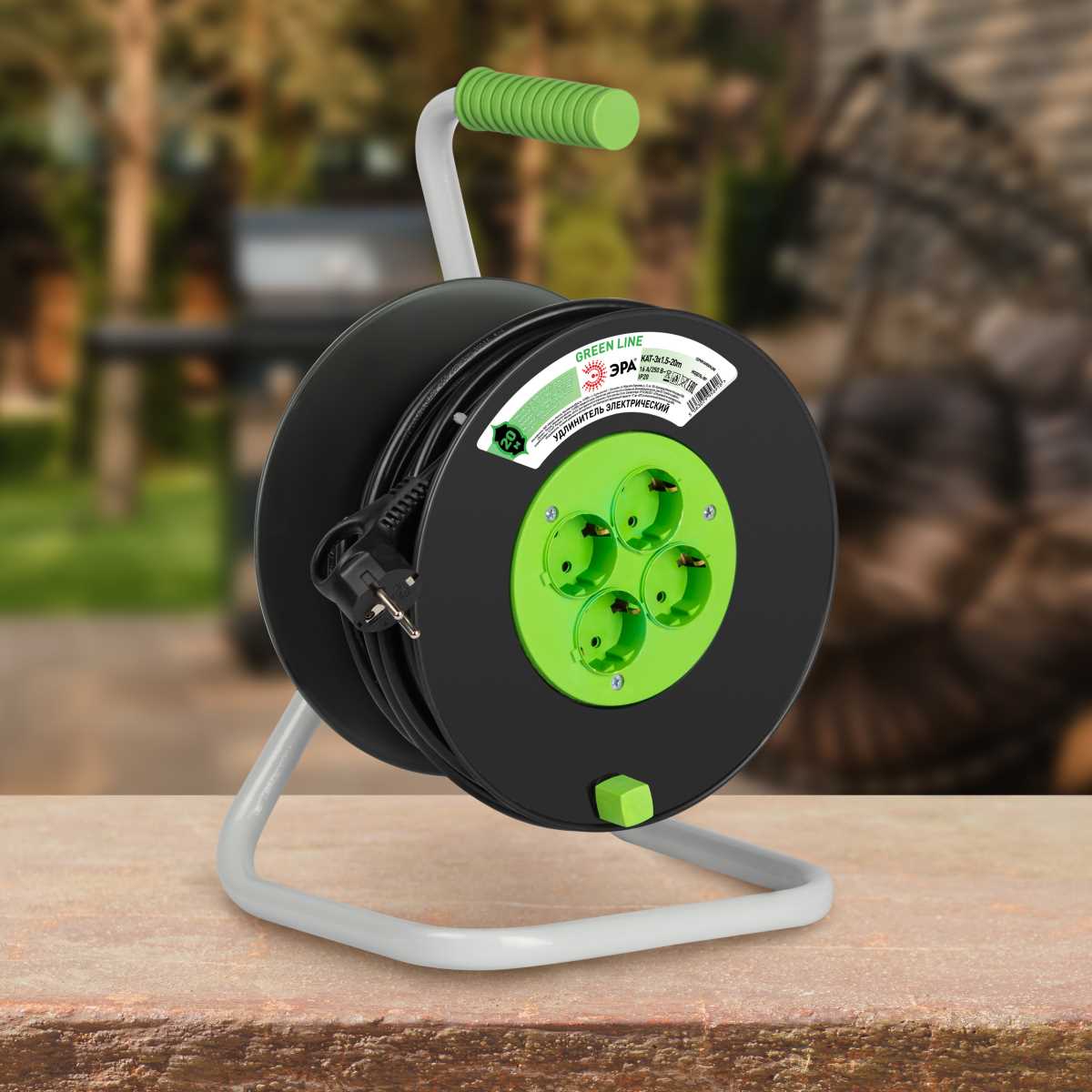 фото удлинитель силовой эра green line kat-3x1.5-20m greenline на катушке пластик 4 розетки с заземлением 20м пвс 3x1.5мм2 б0065135 | 220svet.ru