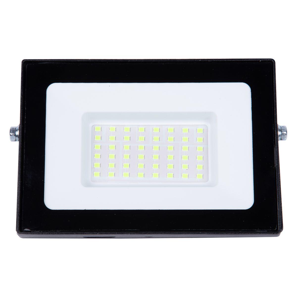 фото прожектор светодиодный volpe ulf-q517 50w/green ip65 220-240v black ul-00010725 | 220svet.ru